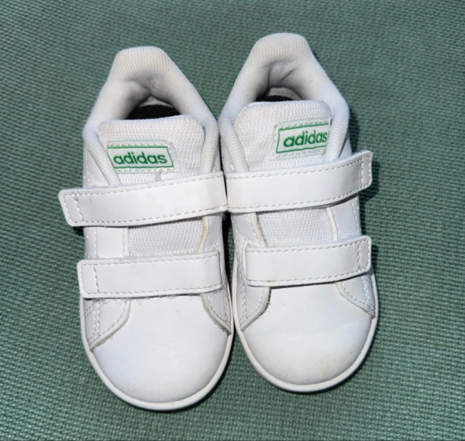 Tênis Adidas T22 Brancos com Defeito 👟 – photo 6